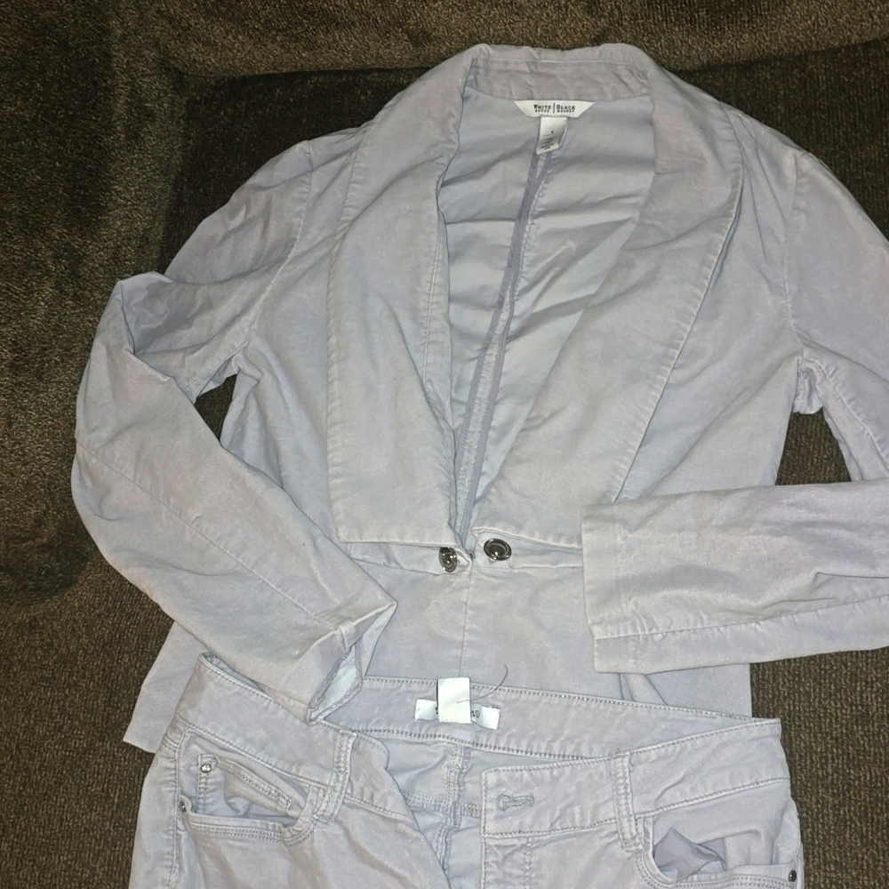 White House Black Market pant suit